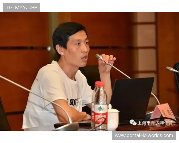 德甲举办反网络暴力讲座,球员分享亲身经历